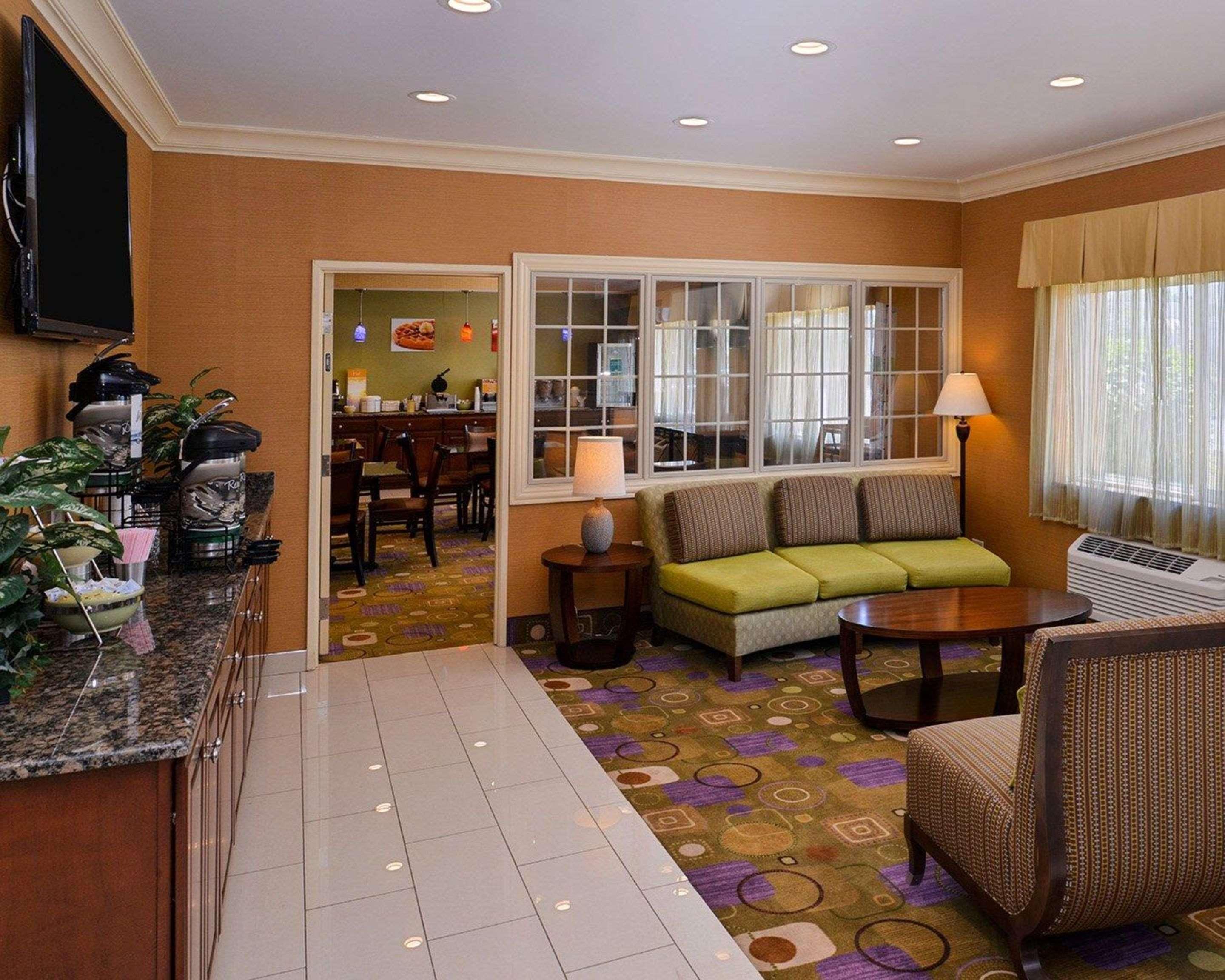 Mainstay Suites Joliet I-80 Екстер'єр фото