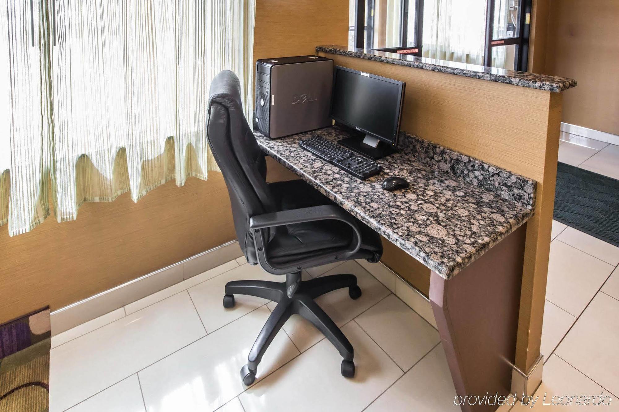 Mainstay Suites Joliet I-80 Екстер'єр фото